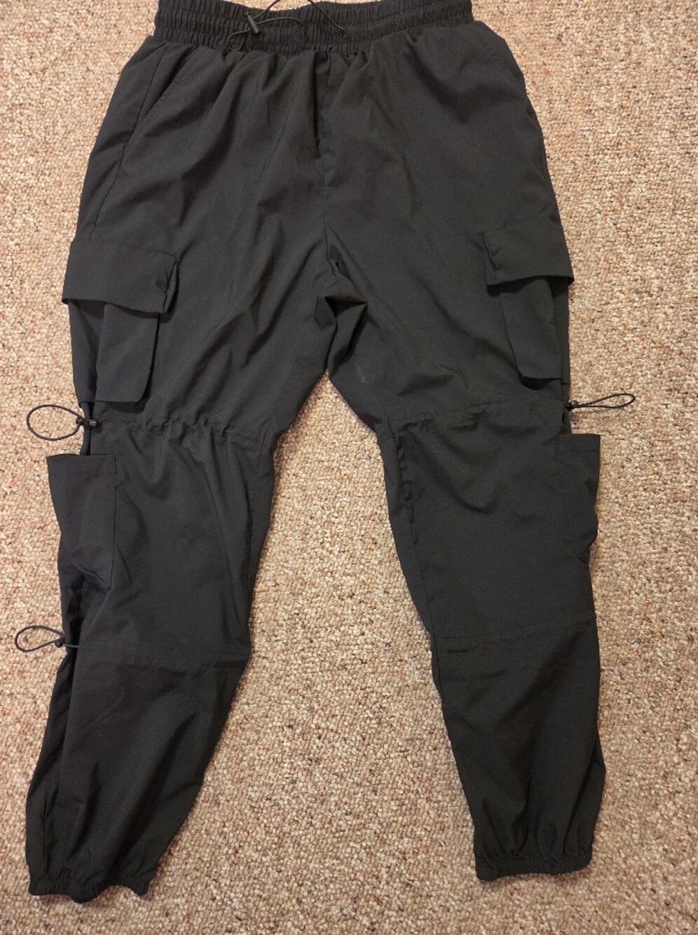 Source Unknown Black Women's Cargo Balloon Track Joggers